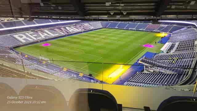 Glasgow 1960 at Bernabéu Stadium: Iconic bowl venue for large-scale events and corporate plenaries.