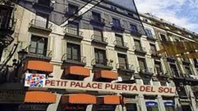 Petit Palace Puerta del Sol- Tourist ...