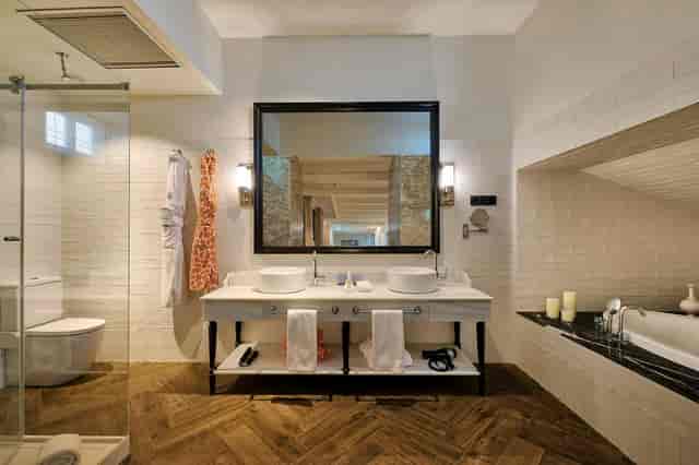 Luxury dual vanity bathroom at Salon Azul, Only YOU Boutique Hotel Madrid for executive retreats.