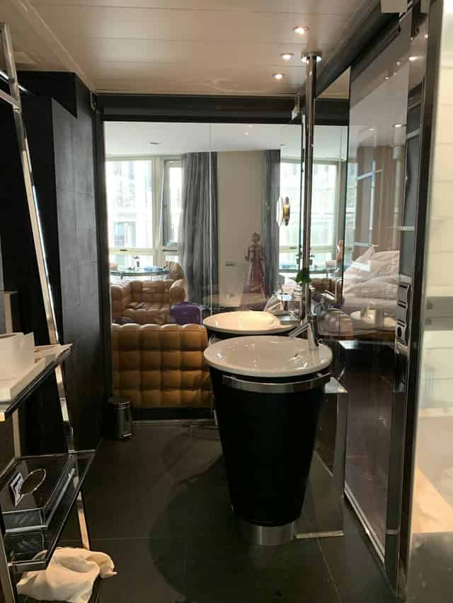 Amazing Room