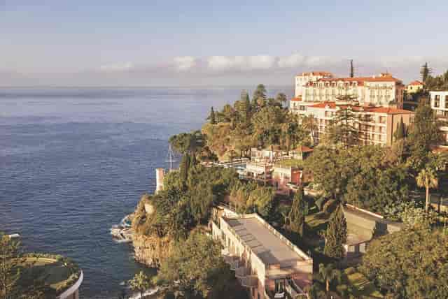Garden Room at Reid’s Palace Madeira: clifftop ocean view venue for luxury corporate retreats.