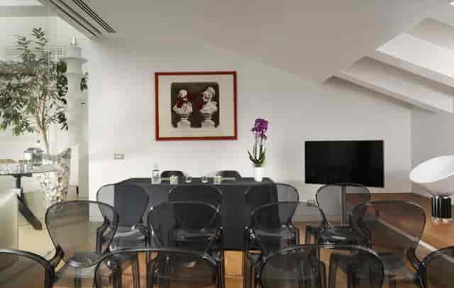 Palazzo Montemartini boardroom for executive workshops and boutique meetings.