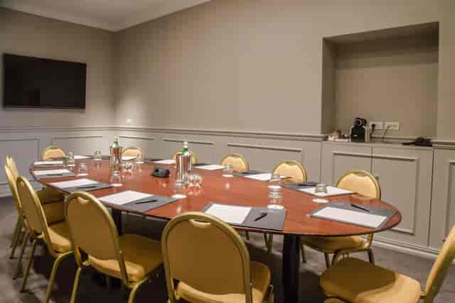 Boardroom in Meeting Room 3, Worldhotel Cristoforo Colombo, ideal for executive meetings and events.