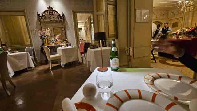 Elegant dining room at Ristorante Rubacuori for corporate incentive events and executive lunches.