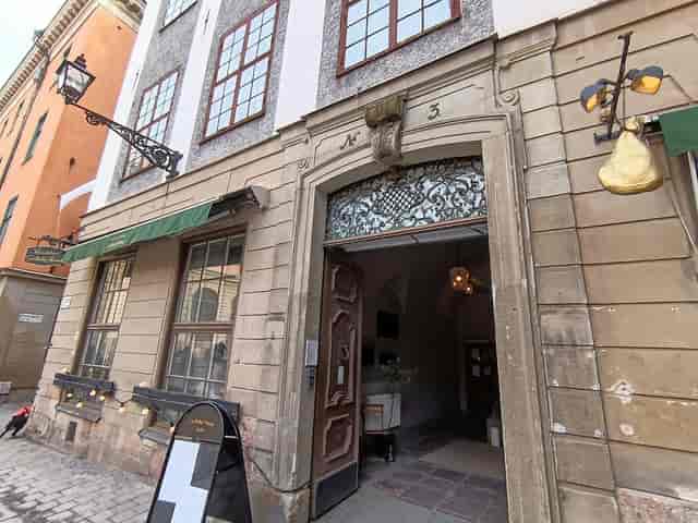 Grillska Huset - >E E.</a>