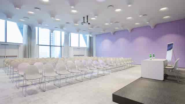 Theater-style meeting room at Fiera Milano for corporate presentations and workshops.