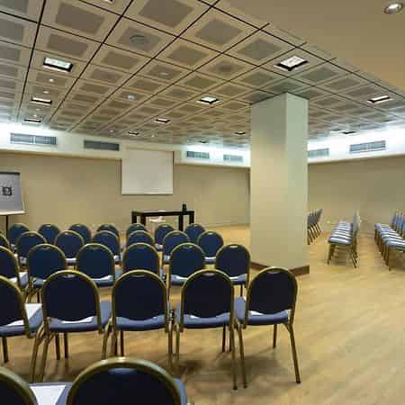 Porta Nuova Meeting Room