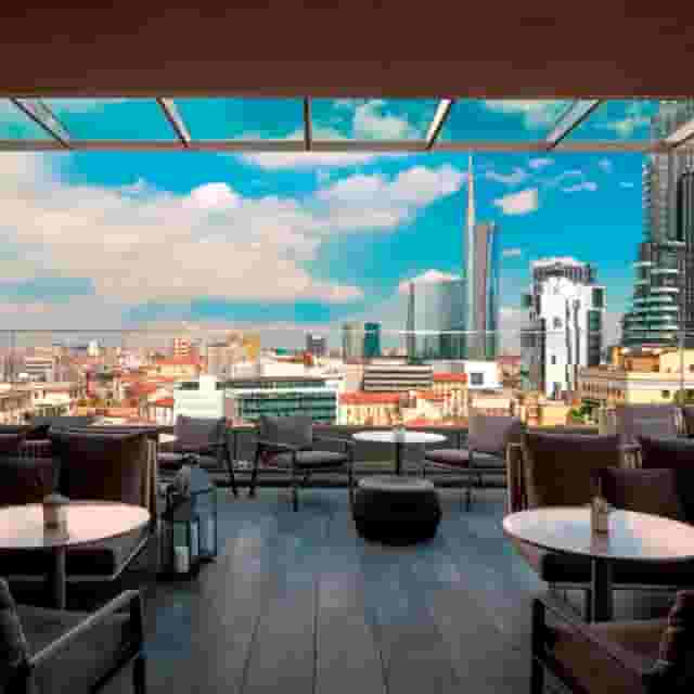Rooftop Lounge
