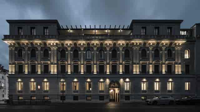 Luxury Sala Ciprianino boardroom and networking venue in Casa Cipriani Milano.
