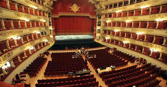 Historic theater venue for premium keynote and award ceremony events.