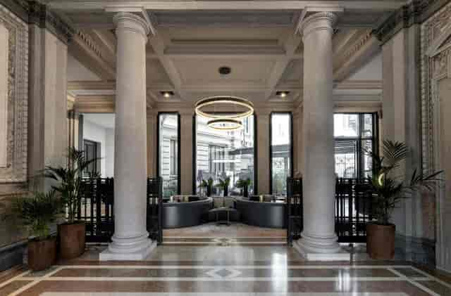 Luxury Veloce Milano conference room at Radisson Collection for upscale networking events.