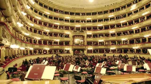 Teatro alla Scala historic theater: tiered venue for gala performances and plenary sessions.