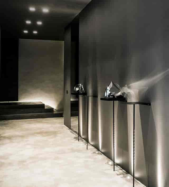 Private Cinema at ON House Milano: minimalist luxury venue for exclusive product launches.