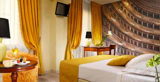 Executive Room at Hotel Pierre, boutique business workspace for corporate events and VIP stays.