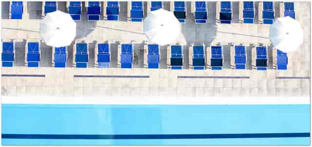 Olympic-size pool at Aspria Harbour Club Milan for corporate incentive travel and networking.