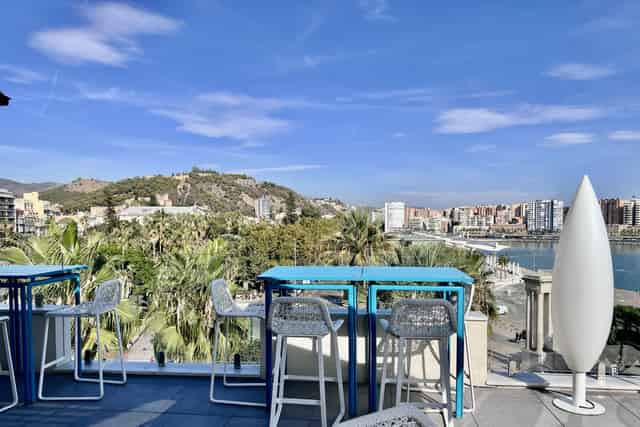 Rooftop Bar