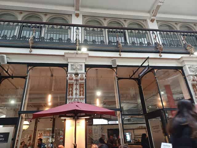 Breakfast restaurant