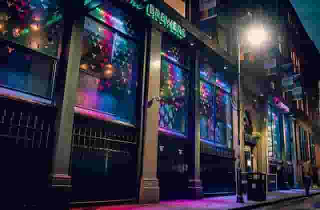 Bar