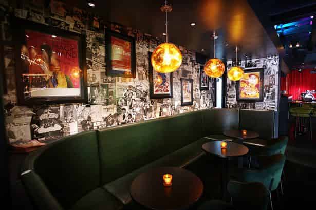 Bar
