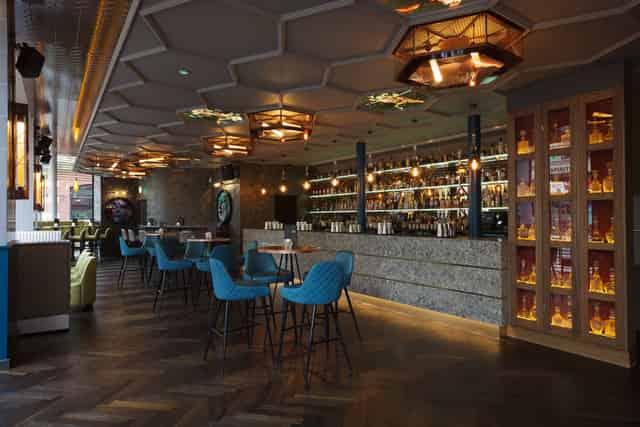 Cocktail Bar