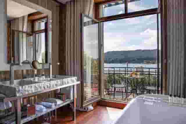 Premier Terrace Room