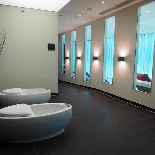 Observation Room at GIM Studio Zurich: luxury wellness space for corporate retreat breakouts.