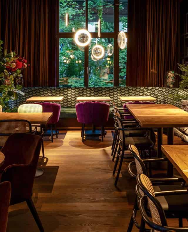 The LivingRoom & Bar