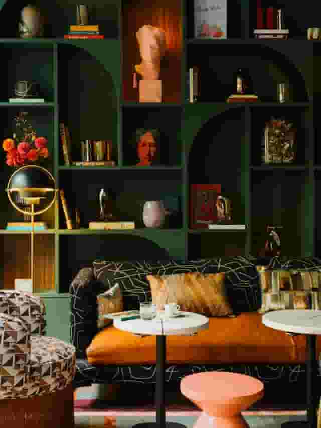 The LivingRoom & Bar