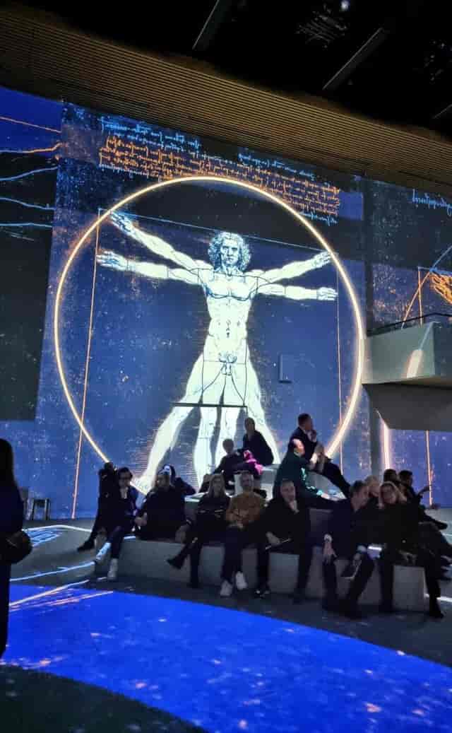 Immersive projection-mapped stage at Lichthalle MAAG for corporate events and brand activations.