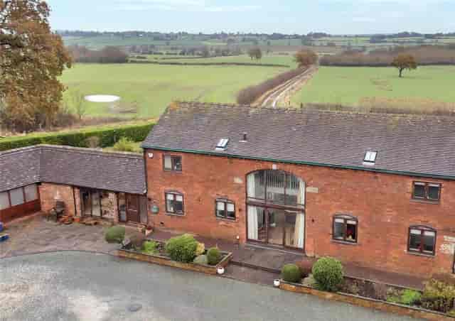 Great Haywood, Stafford 4 bed barn ...