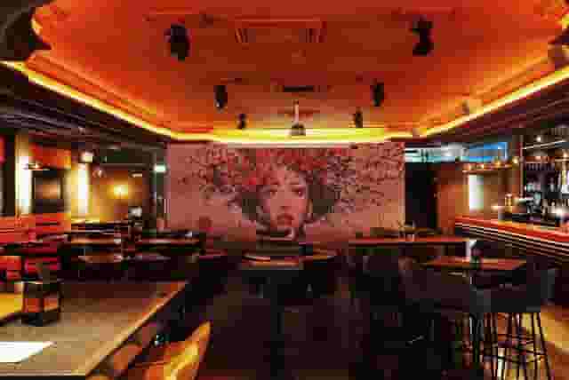 Sports Bar