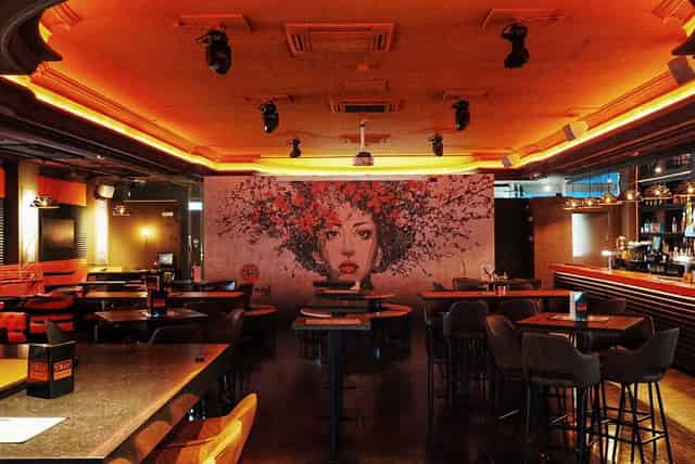 Sports Bar