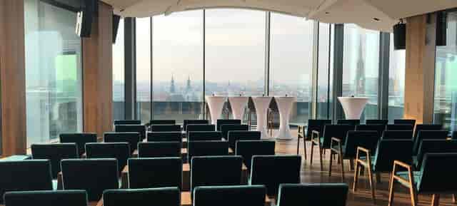 Panoramic skyline venue at JUWEL for high-end corporate briefings and networking events.