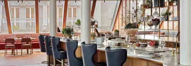 Luxury Neue Hoheit Brasserie bar for exclusive VIP luncheons and upscale networking events.