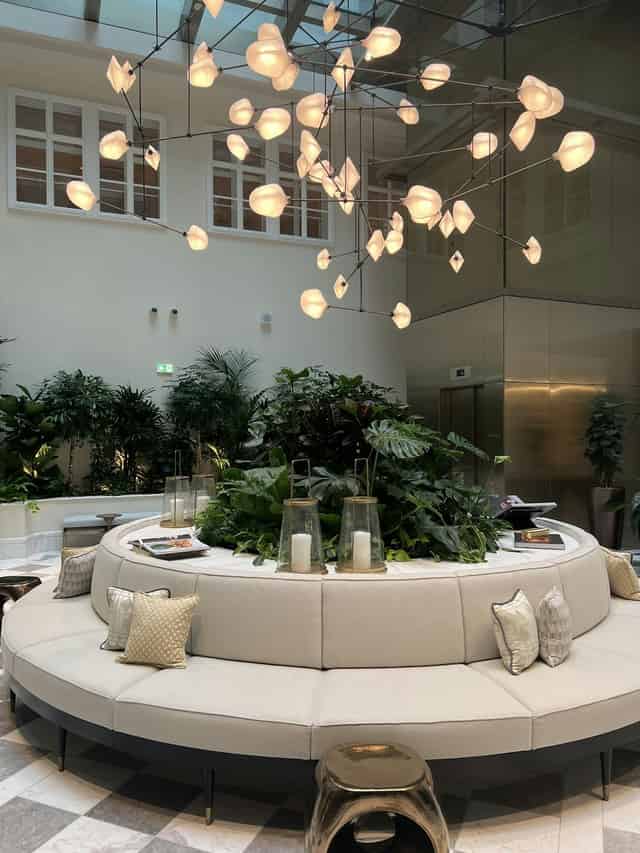 Salon Bristol
