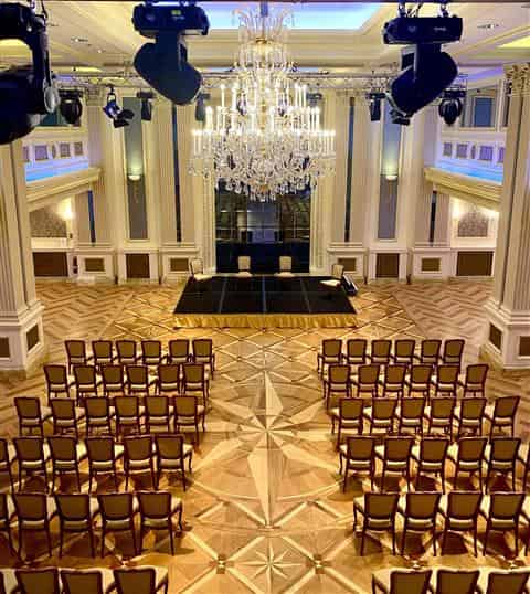 Salon 10