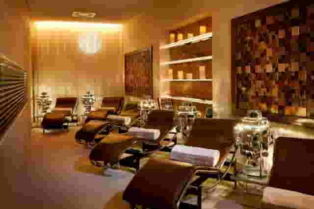 Salon 10