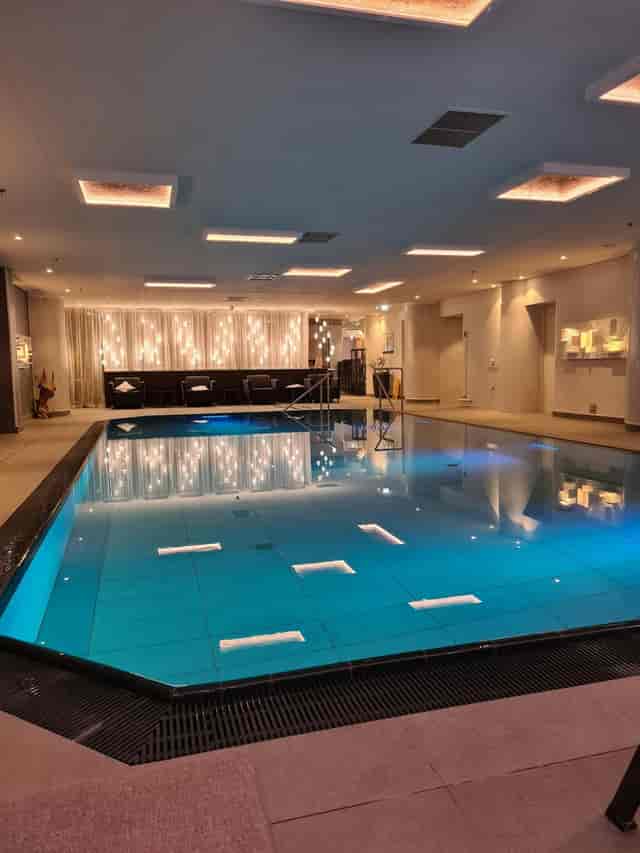 Vienna Marriott Hotel - >Graeme Miller</a>