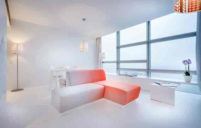 Aalto suite at SO/ Vienna: Minimalist hotel room for VIP business meetings and executive sessions.