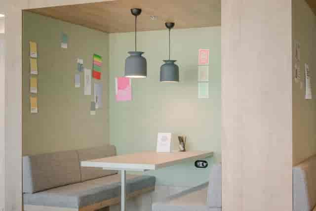 Intimate meeting room for small-group collaboration and corporate brainstorming.