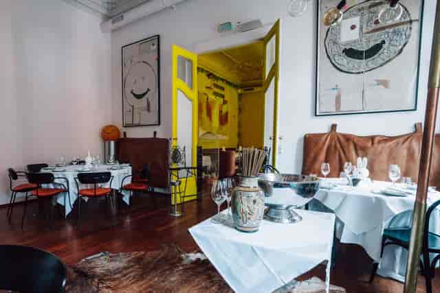 Avant-garde private dining venue at Restaurant One O One for upscale micro-events.