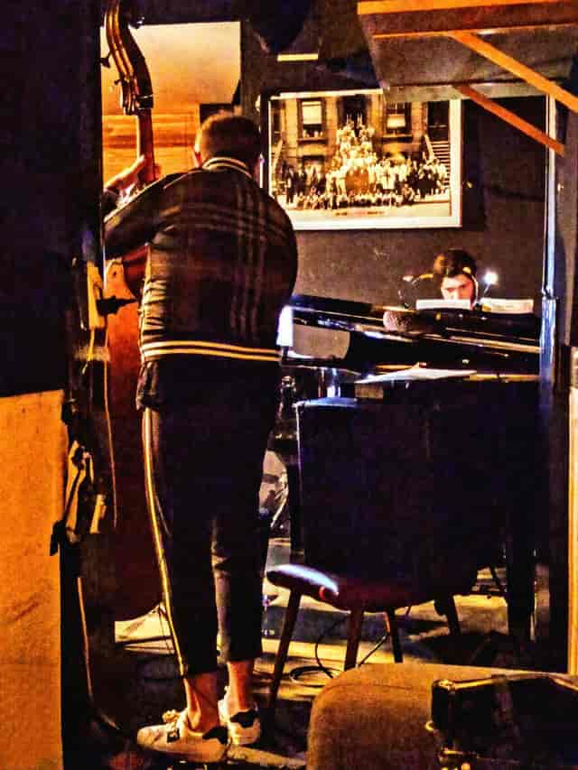 AV equipment at ZWE Jazz Club: disorganized stage cables, hazard risk, event production.