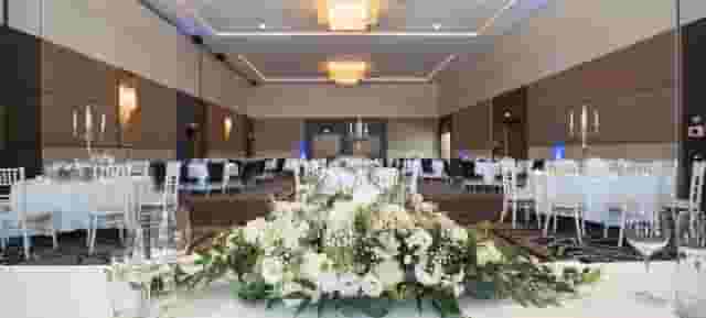 Banquet hall