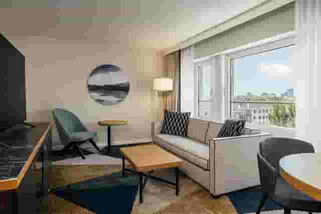 Riverside Suite 1