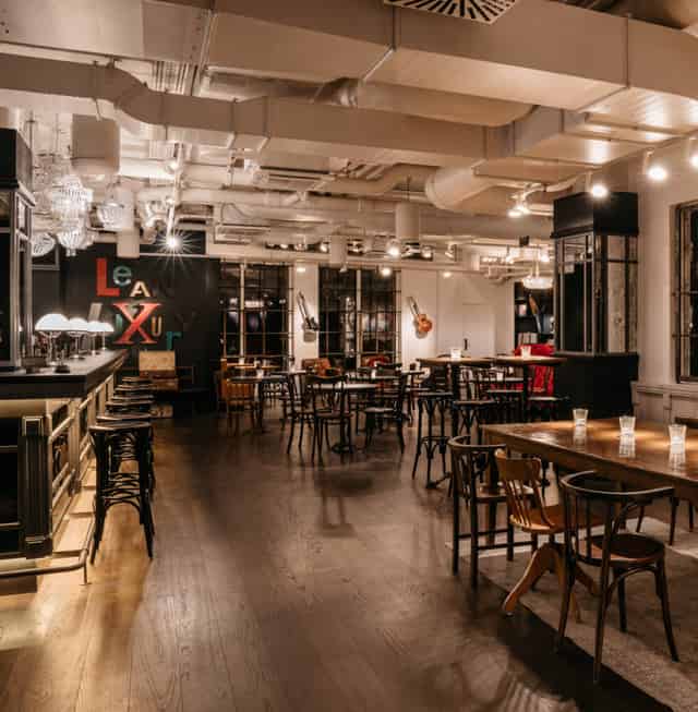 bar