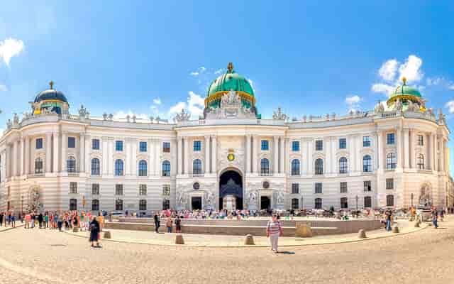 Hofburg Museum Vienna: Grand historic venue for luxury gala receptions and VIP incentive travel.