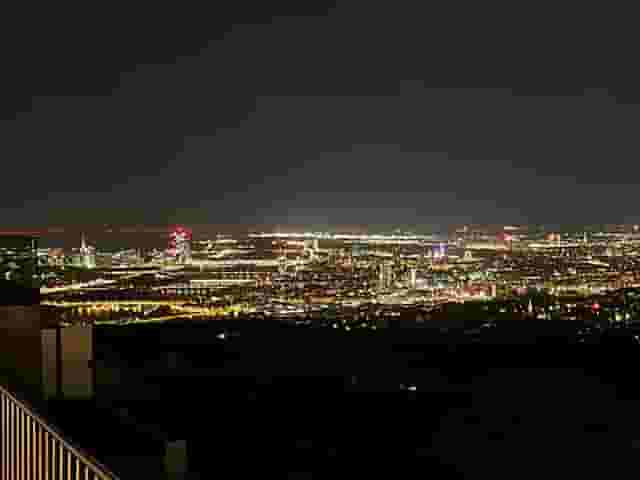 Skyline Lounge Restaurant