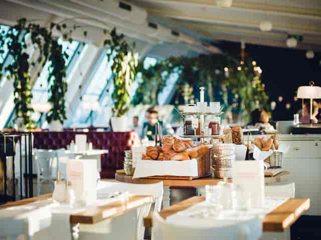 Grand Étage hotel breakfast buffet at Grand Ferdinand, elegant pastry station for business events.