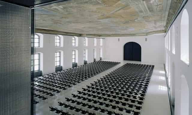 Säulenhalle