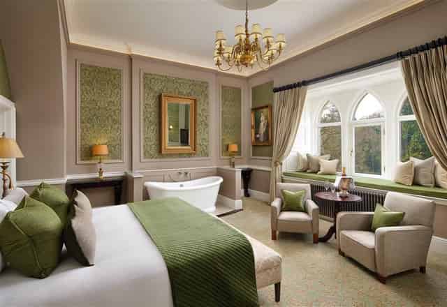 Castle & Courtyard Rooms
